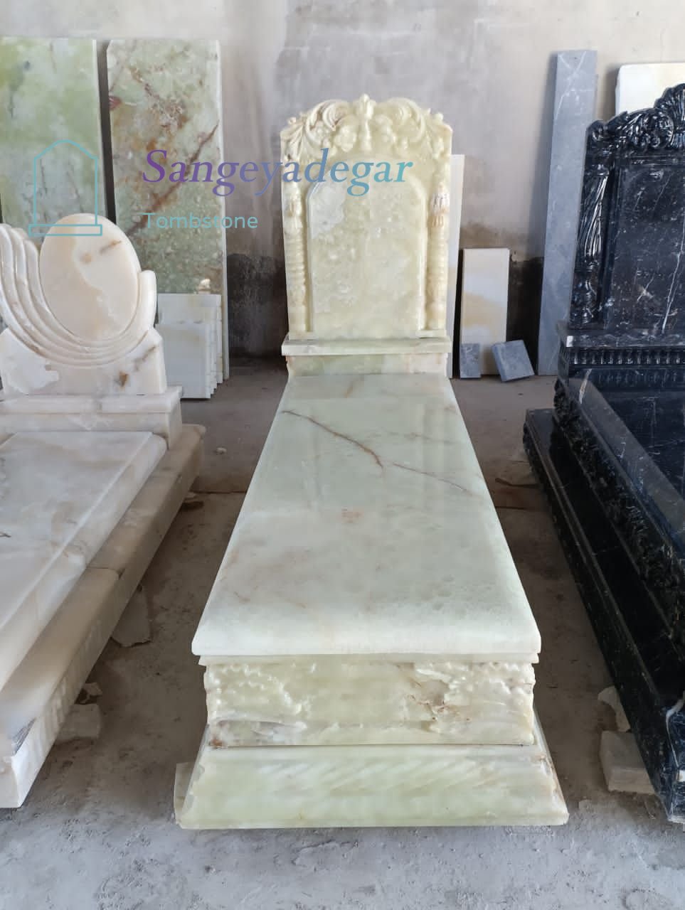 سفارش سنگ قبر مرمر آذر شهر لاکچری