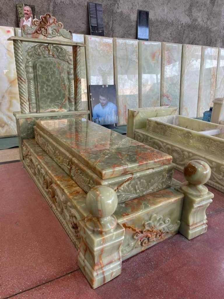 سنگ قبر لاکچری